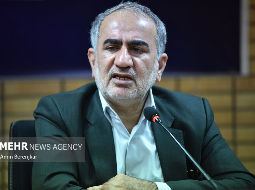 عملیاتی شدن طرح رویش راه مهار نوسان طلا و ارز و تقویت تولید است