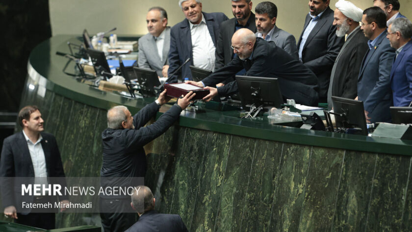 افزایش ۲۰ درصدی حقوق پاسخگوی تورم نیست