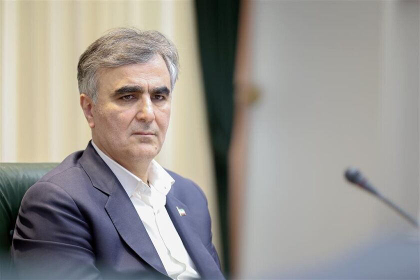 محمدرضا فرزین دستیار ویژه اقتصادی رئیس جمهور شد