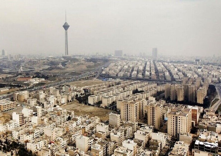 پیش‌بینی جدید مشاوران املاک درباره بازار مسکن سال آینده/ جهش قیمت مسکن در راه است یا سقوط قیمت‌ها؟